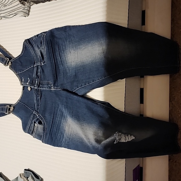 Overalls - Picture 3 of 3